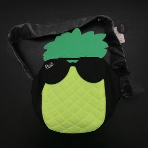 Victoria’s Secret pineapple cooler